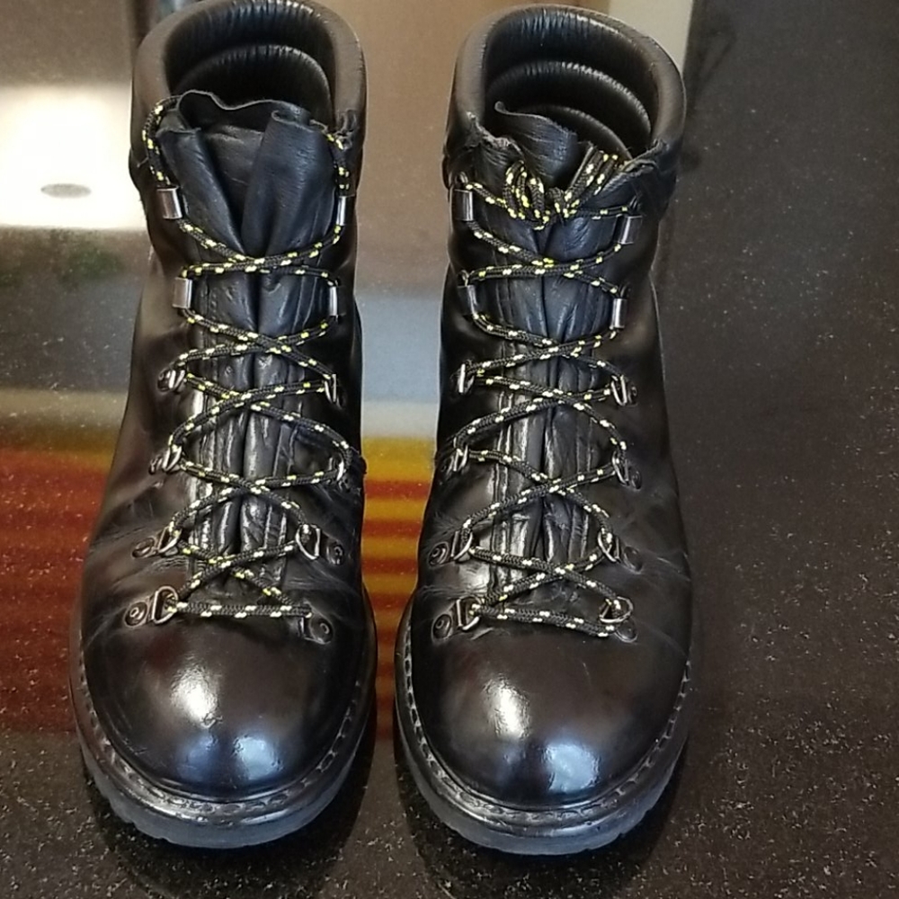 Women Custom Tony Yong Boot - Picture 2 of 7